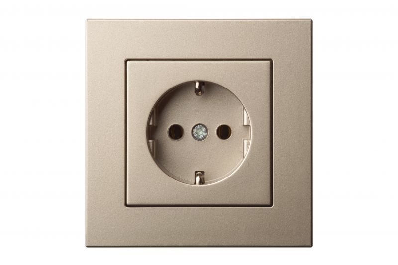 IKL16-404-01 E/Ch Flush mount.SCHUKO socket outlet with earth, w/f