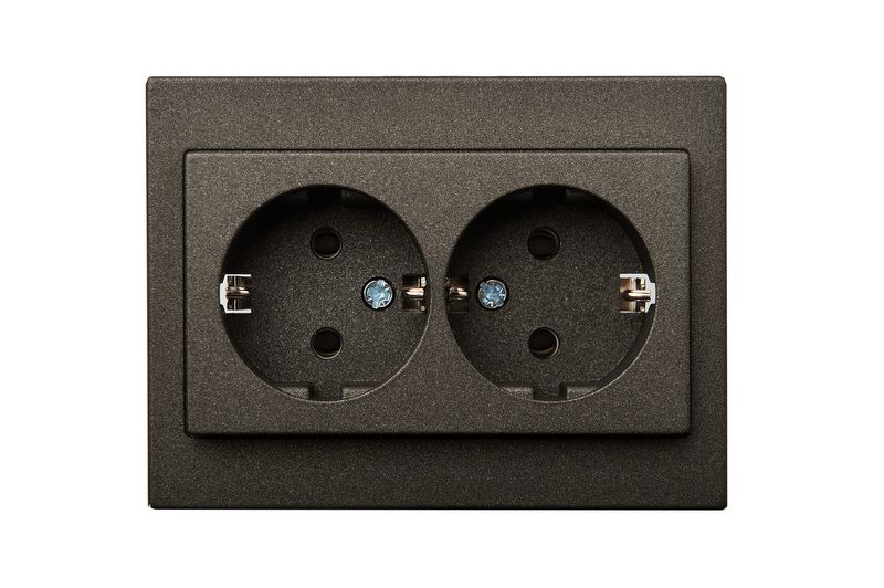 IKL16-005 E/J  Flush mount.SCHUKO socket outlet, double, 16A