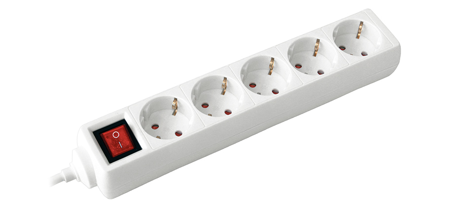 Extention cable, 5-sockets with ground and switch H05VV-F 3x1.0/1.5m white